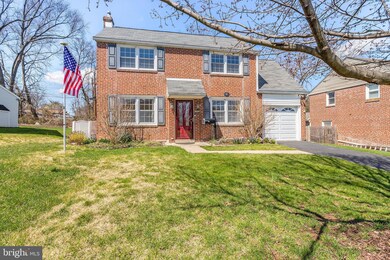 81 Strathaven Dr, Broomall, PA 19008 - photo 2