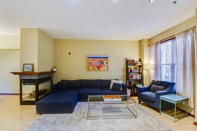 38 S Gardens Way, Fitchburg, WI 53711 - photo 4