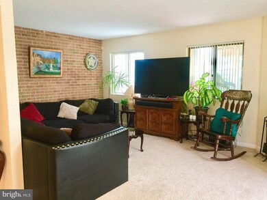 2119 Old Landing Way unit 16, Woodbridge, VA 22191 - photo 4