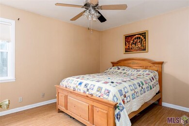 15233 Pisces Ave, Pride, LA 70770 - photo 7