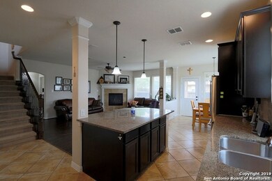 25002 Buttermilk Ln, San Antonio, TX 78255 - photo 4