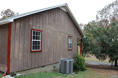 1055 Mardis Point Rd, Baileyton, AL 35019 - photo 4