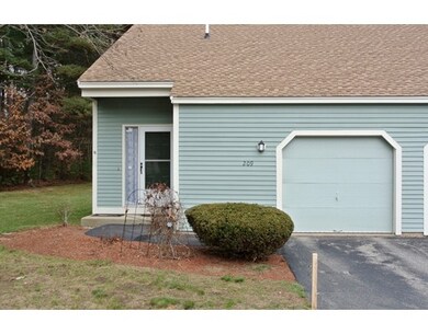 209 Indian Rock Rd unit 209, MerriMacK, NH 03054 - photo 3