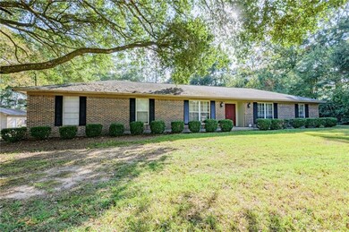 8409 Robert Jefferson Dr S, Theodore, AL 36582 - photo 4