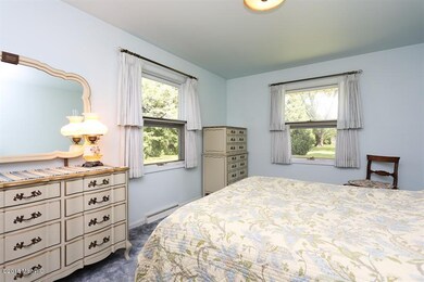 107 Paw St, Three Oaks, MI 49128 - photo 6