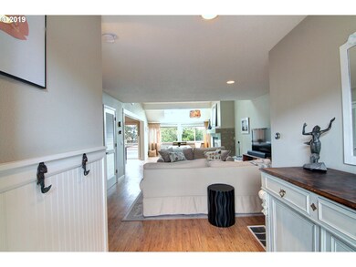 Entrance/Foyer