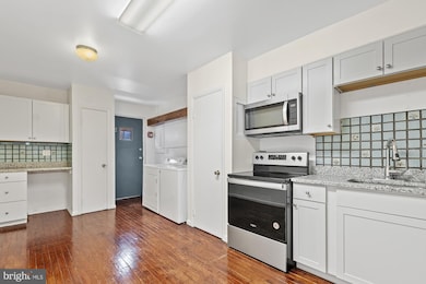 1649 S Hanover St unit B, Baltimore, MD 21230 - photo 5