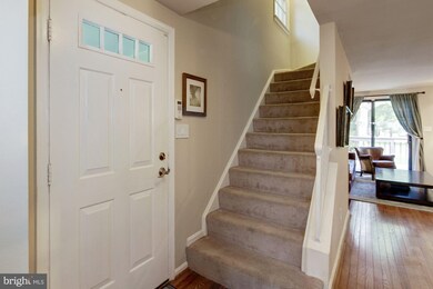 23 Strath Haven Ct, Montgomery Village, MD 20886 - photo 4