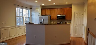 13520 Davinci Ln unit 60, Herndon, VA 20171 - photo 3