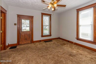 401 Jackson St, Wapakoneta, OH 45895 - photo 7