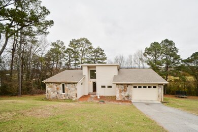 2510 E Hillview Dr, Dalton, GA 30721 - photo 3