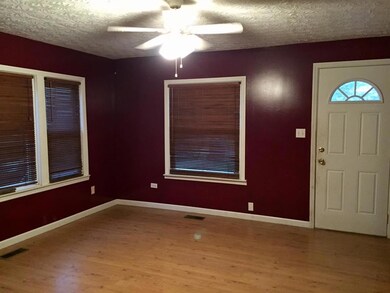 702 College St, Manchester, TN 37355 - photo 3