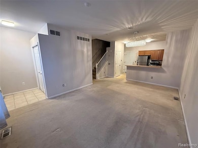 41290 Maplewood Dr unit 2, Canton, MI 48187 - photo 6