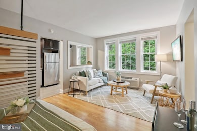 1905 N Rhodes St unit 35, Arlington, VA 22201 - photo 6