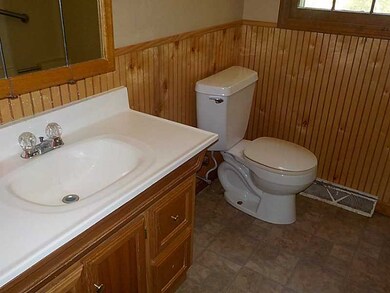 843 3rd Ave, Woonsocket, RI 02895 - photo 6