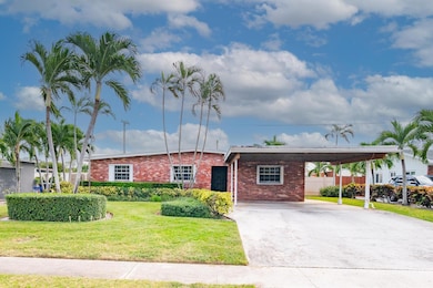 2678 Palm Rd, West Palm Beach, FL 33406 - photo 2