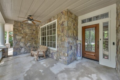 Plenty of room for a seating area on the front por