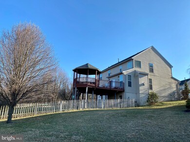 21335 Village Green Cir, Germantown, MD 20876 - photo 6