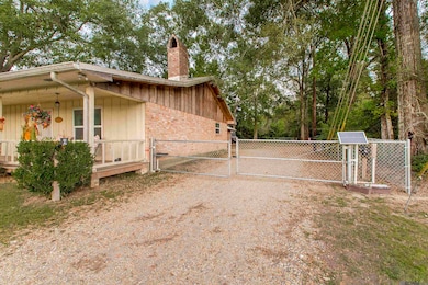 32374 Plainview Rd, Denham Springs, LA 70706 - photo 4