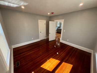 28 Albertina St unit 1, Quincy, MA 02169 - photo 4