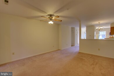 9262 Cherry Ln unit 39, Laurel, MD 20708 - photo 3