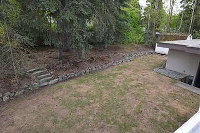 Fenced and landscaped !