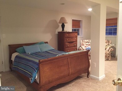 7256 Greenwich Rd unit BASEMENT, Nokesville, VA 20181 - photo 7