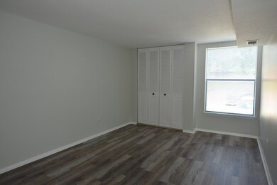 32 Shrewsbury Green Dr unit H, Shrewsbury, MA 01545 - photo 6