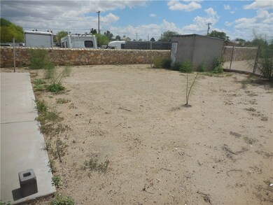 461 Myra St, El Paso, TX 79915 - photo 3