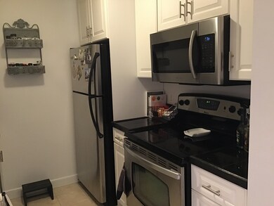 19 Wiget St unit 503, Boston, MA 02113 - photo 2