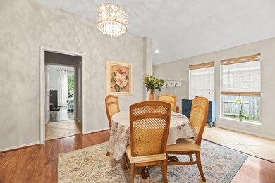 2607 Imperial Crossing Dr, Conroe, TX 77385 - photo 3