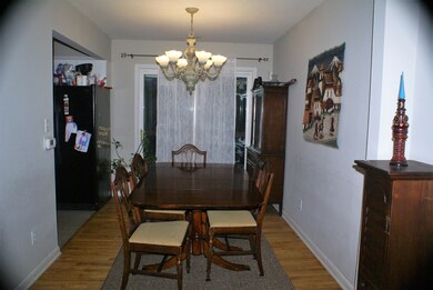 Dining Room (2)