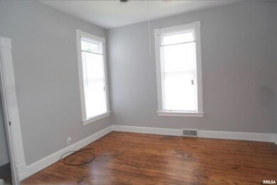 616 W 14th St, Davenport, IA 52803 - photo 6