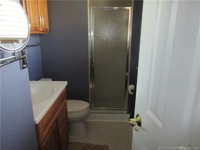 4323 Country View Dr, Floyds Knobs, IN 47119 - photo 6