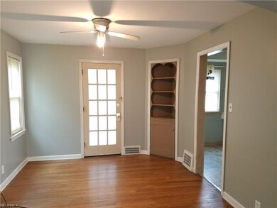 1980 Idlehurst Dr, Euclid, OH 44117 - photo 5