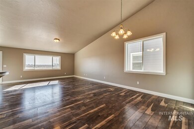 6158 E Mayfield Dr, Nampa, ID 83687 - photo 5