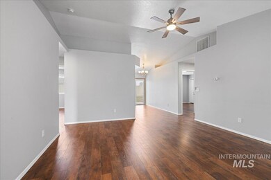 1401 S Benewah St, Nampa, ID 83686 - photo 6