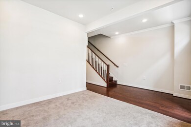 13340 Sherwood Park Ln, Herndon, VA 20171 - photo 5