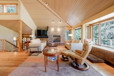 17634 Goldfinch Ln, Sunriver, OR 97707 - photo 5