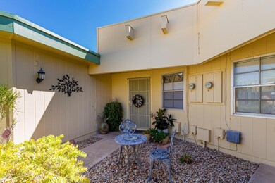 10538 W Ocotillo Dr, Sun City, AZ 85373 - photo 3