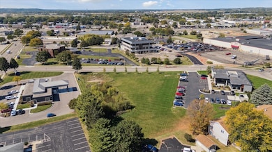 2610 Liberty Ln, Janesville, WI 53545 - photo 3