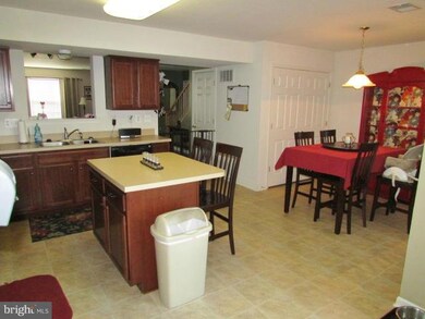 3114 Sundown Dr, Chambersburg, PA 17202 - photo 6