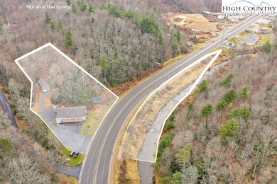 3894 US Highway 321 Hwy, Blowing Rock, NC 28605 - photo 3