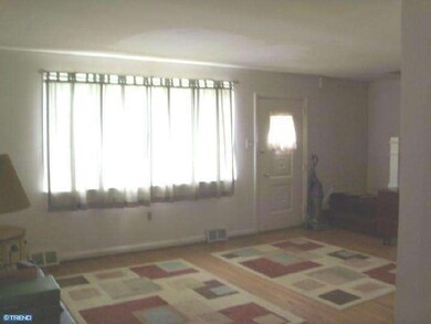 4138 Joshua Rd, Lafayette Hill, PA 19444 - photo 4