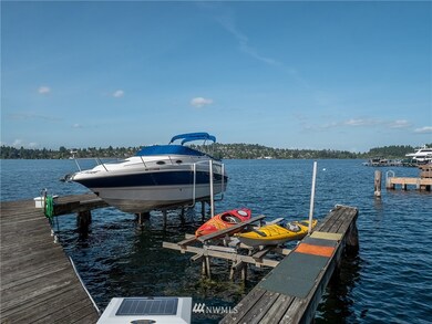 7361 W Mercer Way, Mercer Island, WA 98040 - photo 4