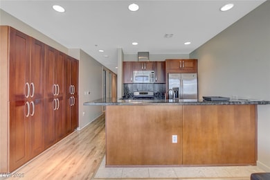 Panorama Towers unit 905, Las Vegas, NV 89103 - photo 7