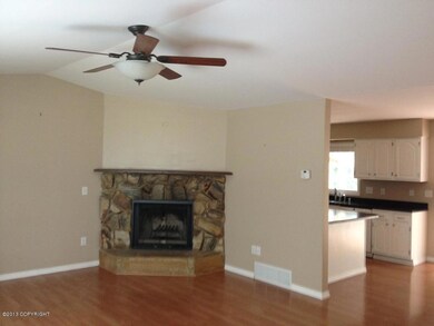 Living Room w/FP