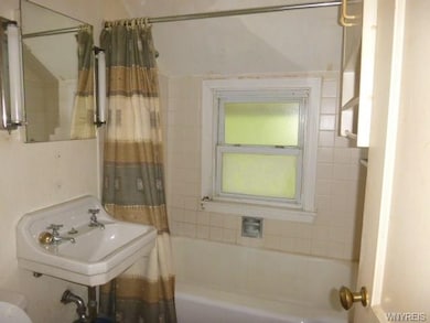 Full Bath