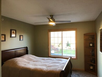 Nice sized bedroom