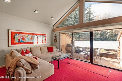 625SWestEnd12_DASH_21110308-scaled_LE_up